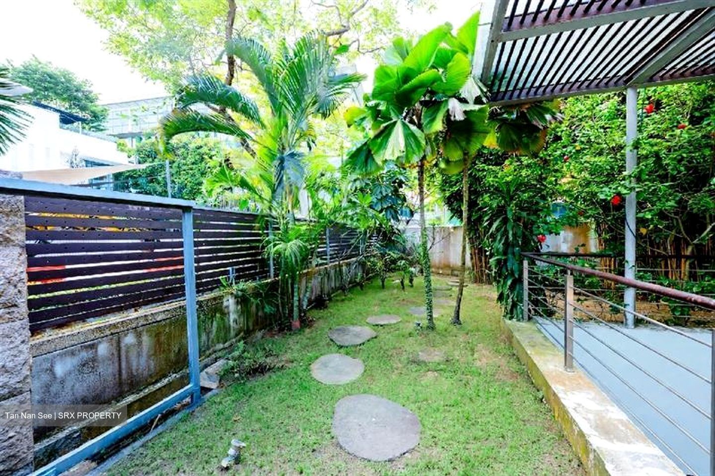 Serangoon Garden Estate (D19), Semi-Detached #602932031